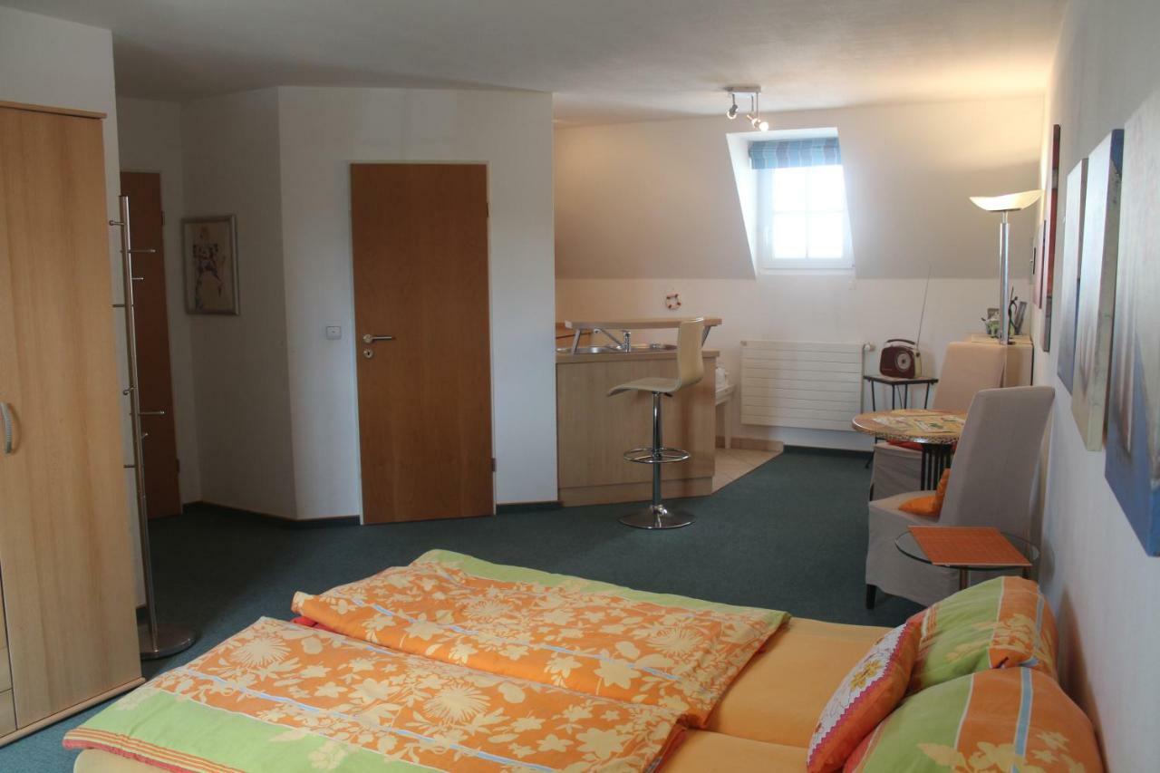 Faehrhaus Ferienwohnung Saarburg Exterior foto